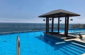 12. Bar piscina principal